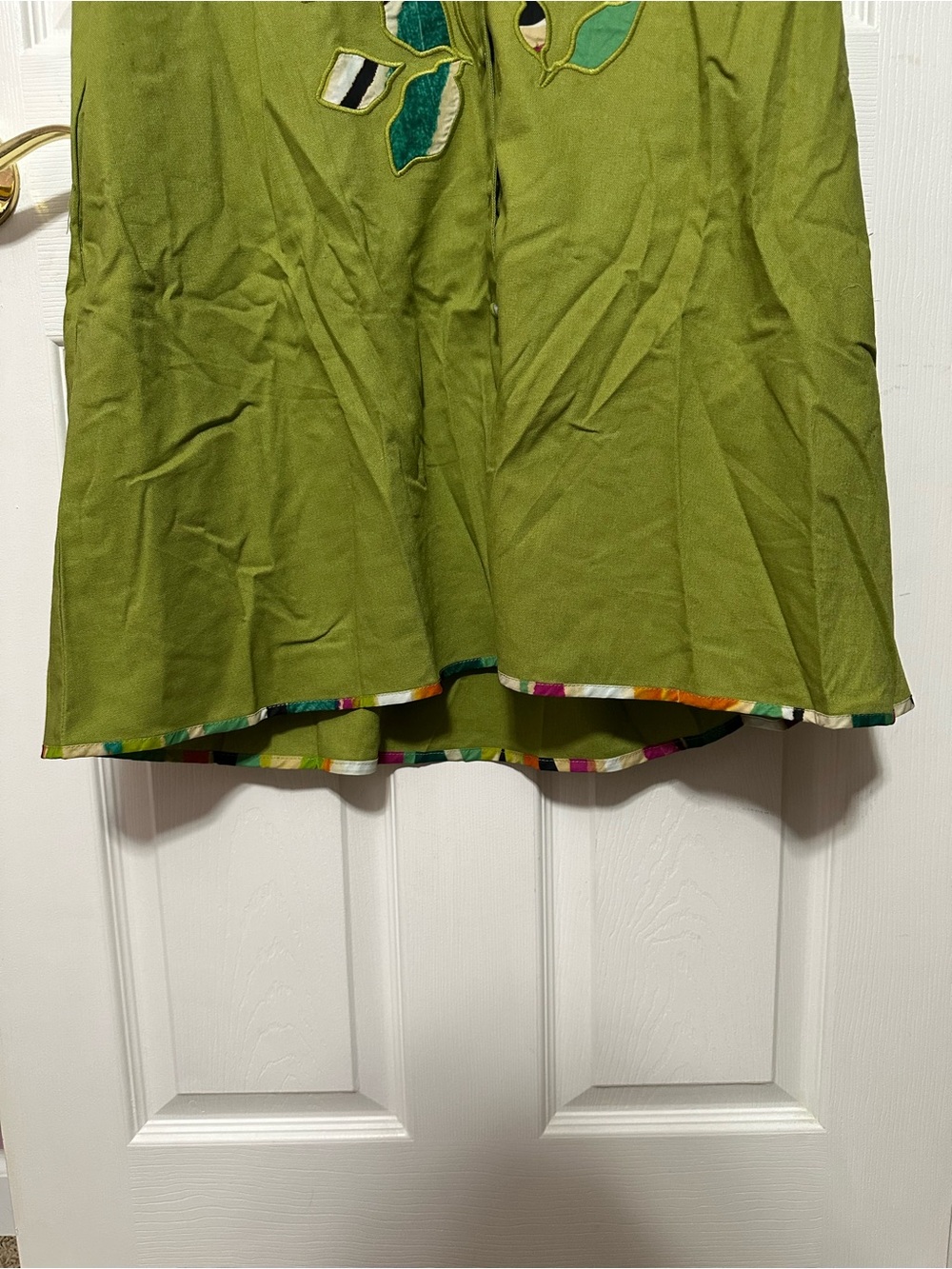 Gigio Large NWT Green Mini Dress with Multicolor Cutout Embellishments - Picture 6 of 6